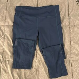 Blue lululemon running crops size 6